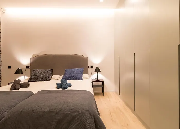 Moyua Luxe By Staynnapartments